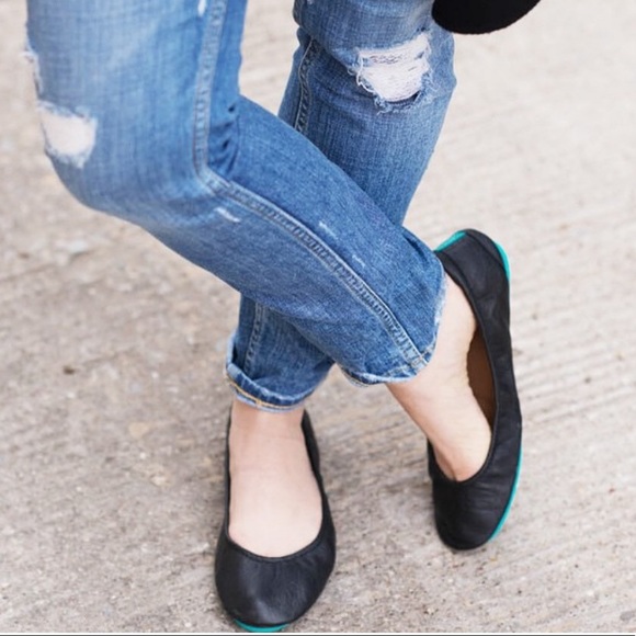 matte black tieks